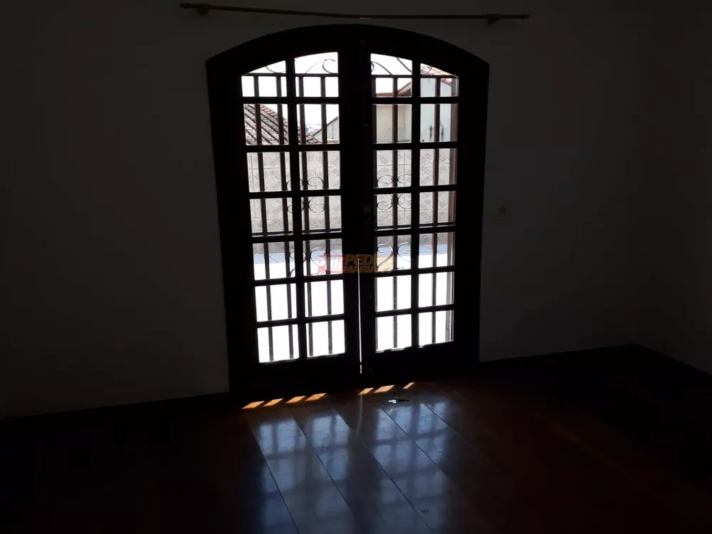 Sobrado, 3 quartos, 274 m² - Foto 9