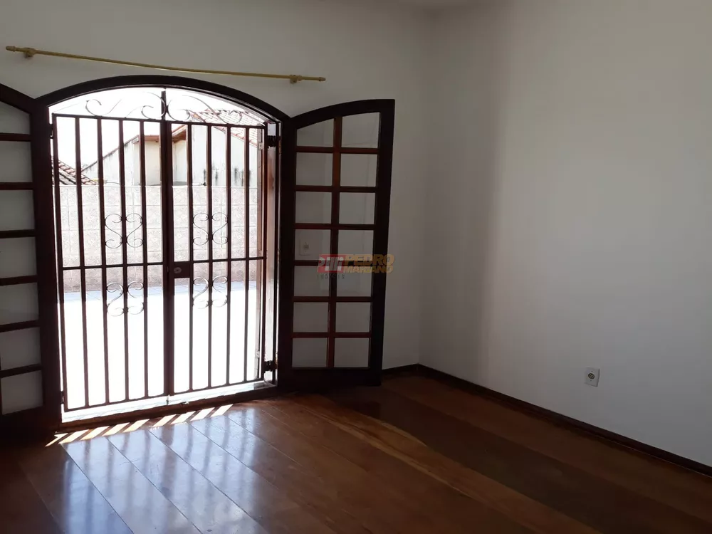 Sobrado, 3 quartos, 274 m² - Foto 7