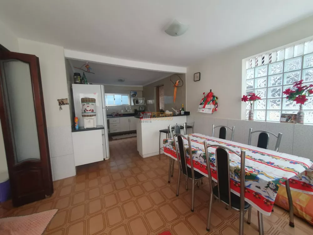 Casa, 4 quartos, 148 m² - Foto 3