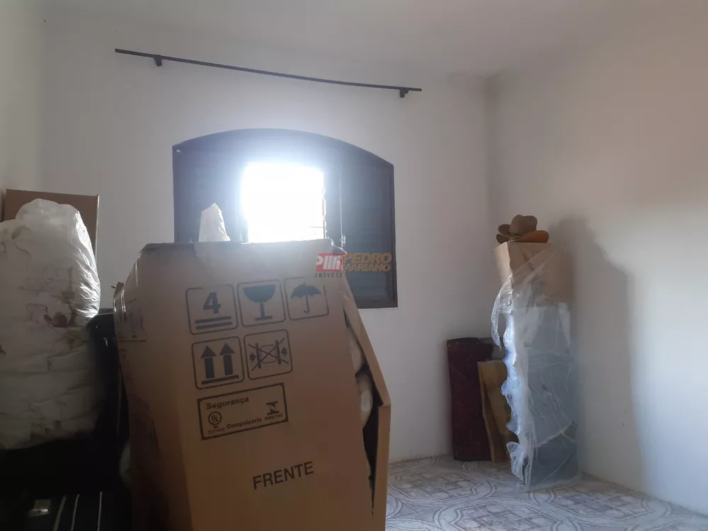 Casa, 4 quartos, 193 m² - Foto 3