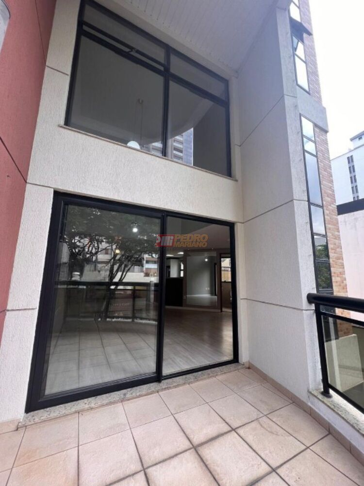 Apartamento à venda com 2 quartos, 170m² - Foto 5