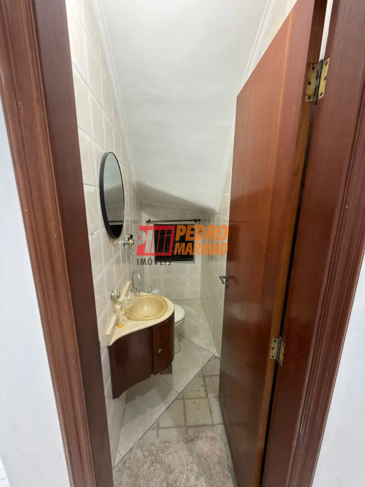 Sobrado, 3 quartos, 174 m² - Foto 1