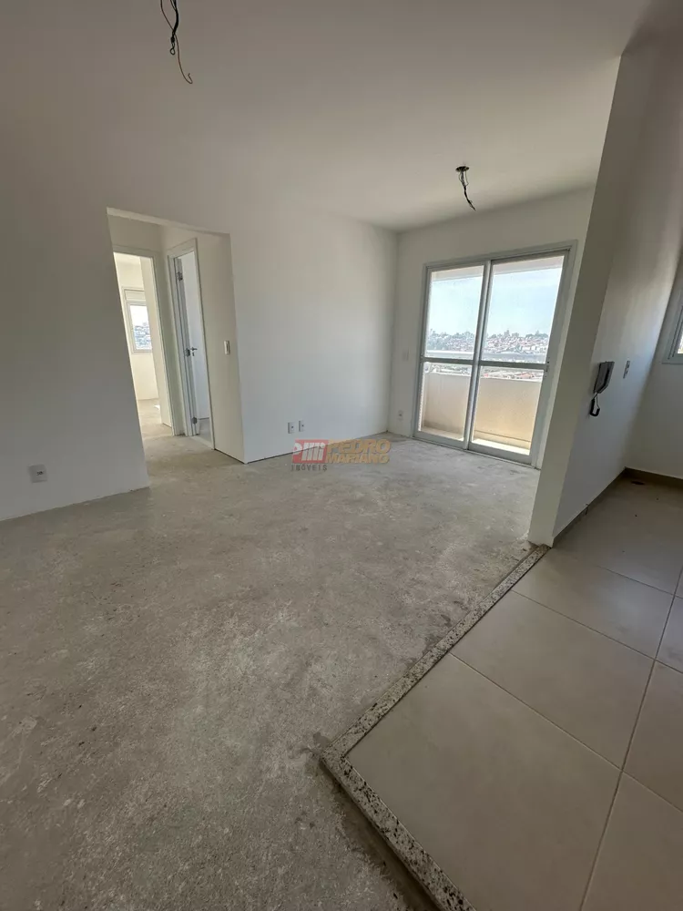 Apartamento à venda com 2 quartos, 47m² - Foto 1