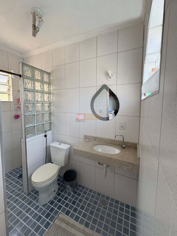 Sobrado à venda com 2 quartos, 128m² - Foto 4