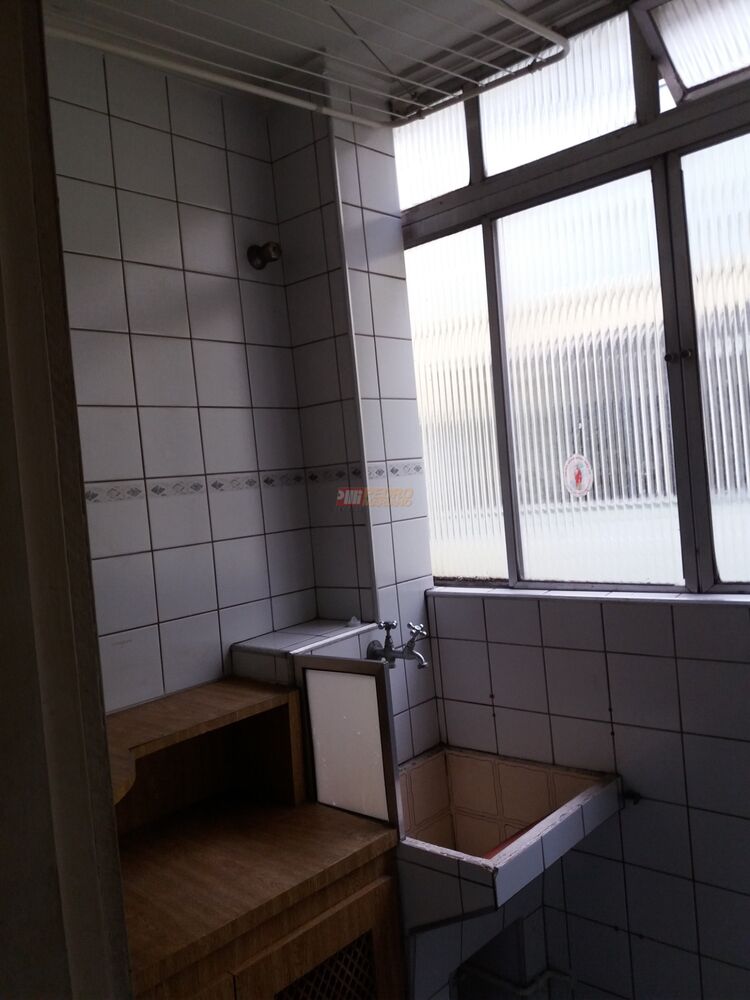 Apartamento à venda com 2 quartos, 60m² - Foto 7