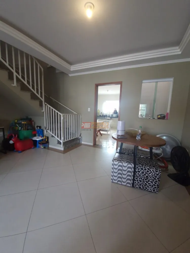 Sobrado, 3 quartos, 190 m² - Foto 1