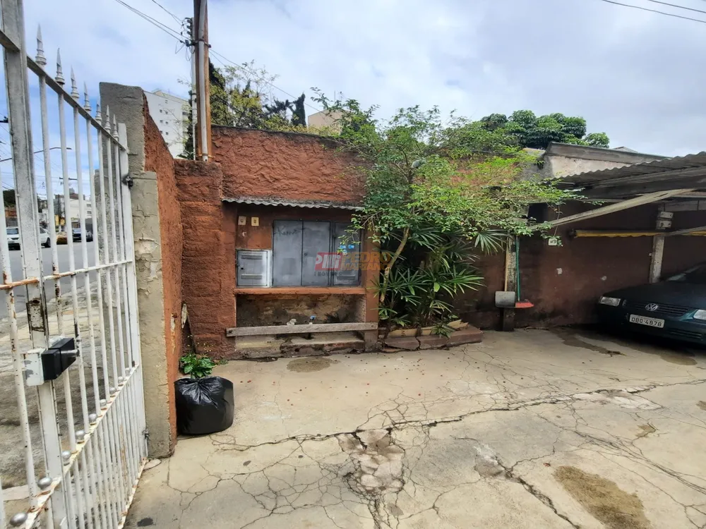 Casa, 6 quartos, 235 m² - Foto 4