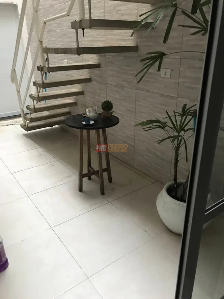 Sobrado, 3 quartos, 192 m² - Foto 1