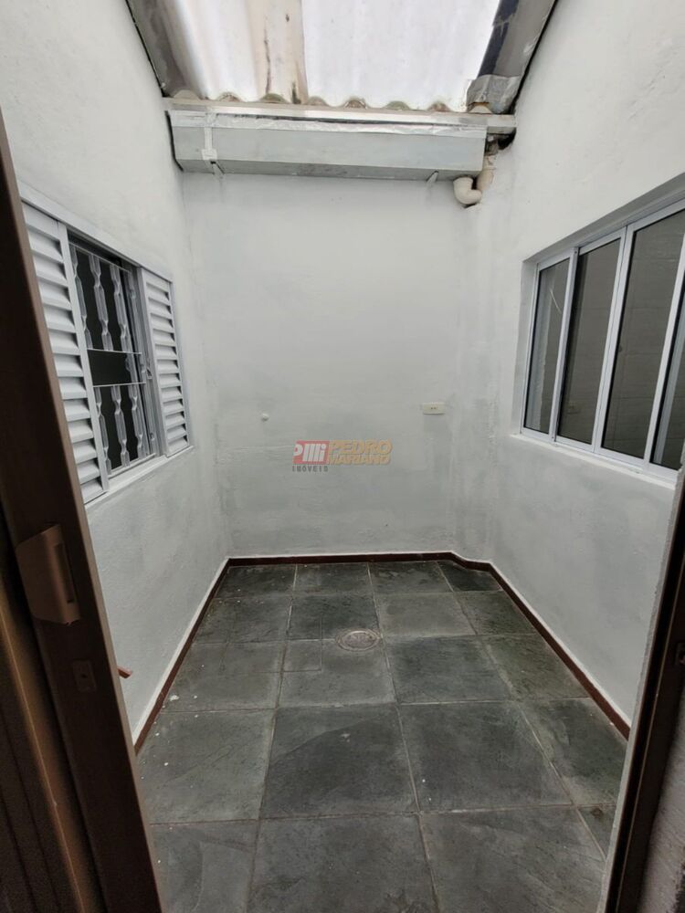 Casa, 3 quartos, 138 m² - Foto 2