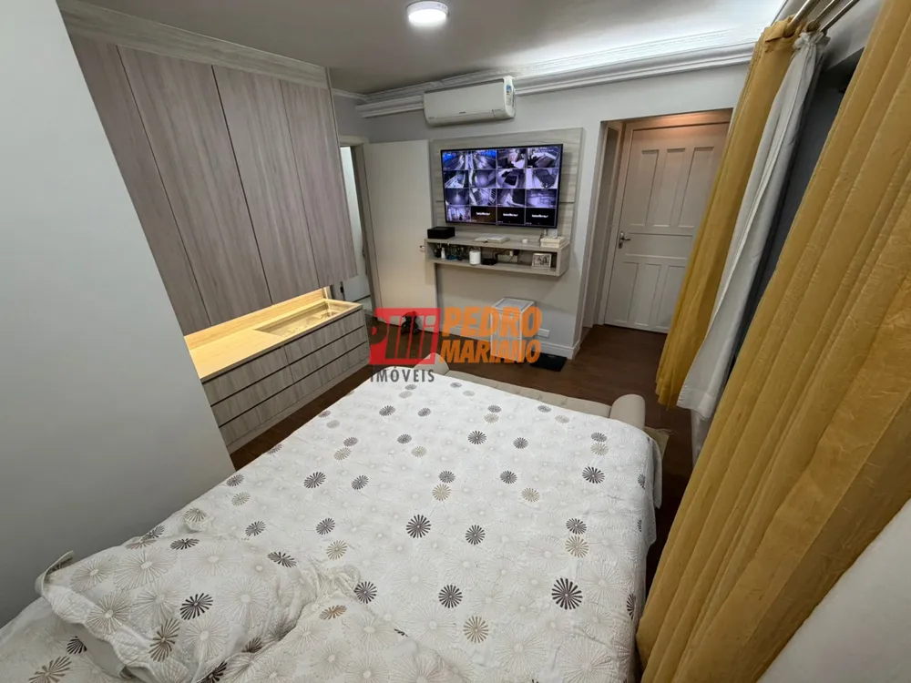 Sobrado, 3 quartos, 208 m² - Foto 2