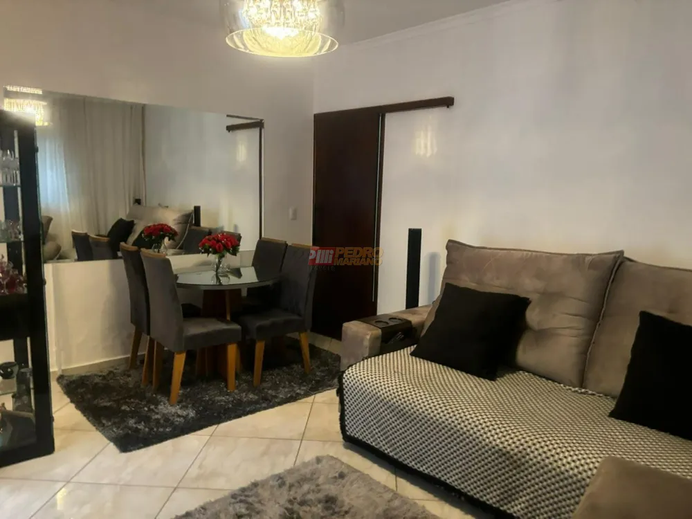 Casa, 3 quartos, 230 m² - Foto 2
