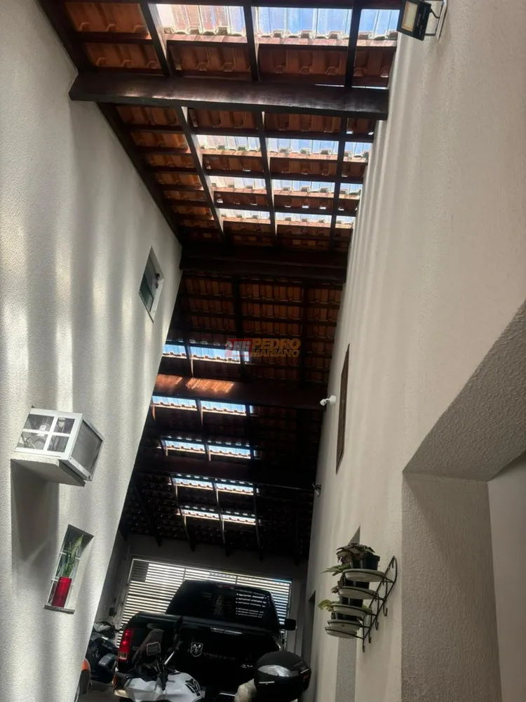 Casa, 3 quartos, 230 m² - Foto 10