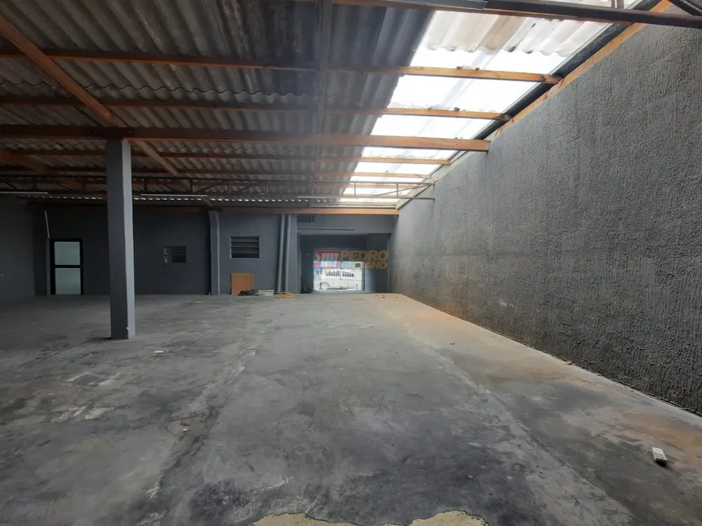 Casa, 2 quartos, 353 m² - Foto 11