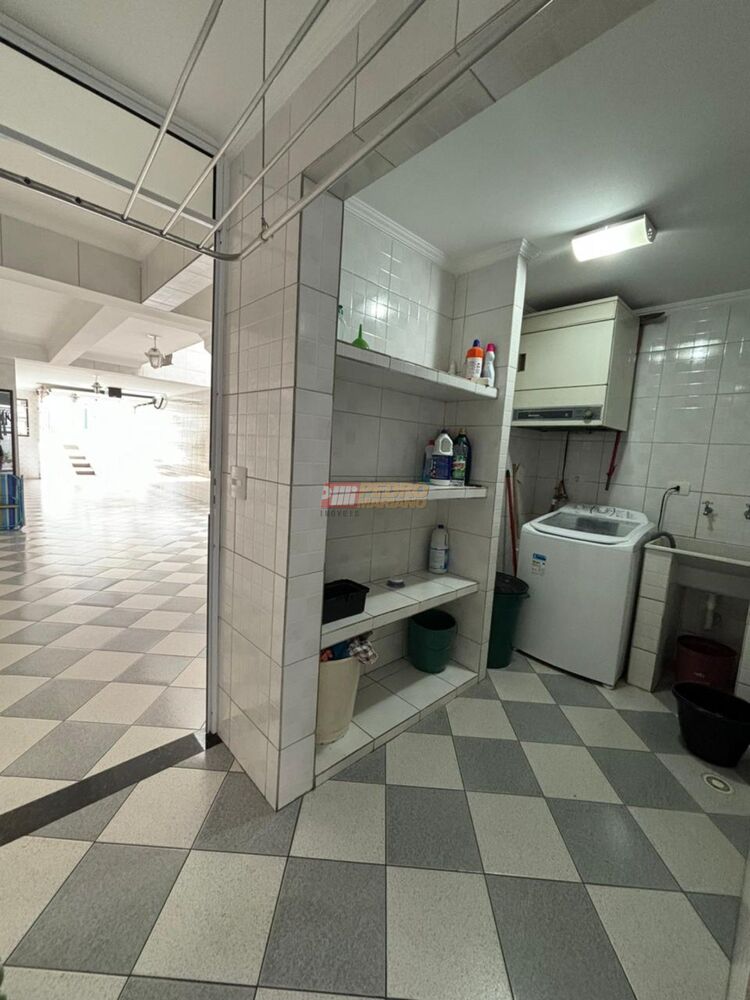 Sobrado à venda com 3 quartos, 196m² - Foto 12