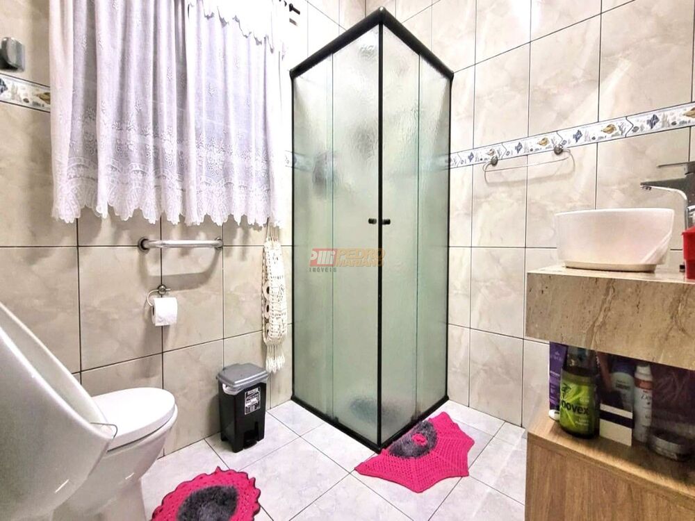 Casa à venda com 2 quartos, 140m² - Foto 11