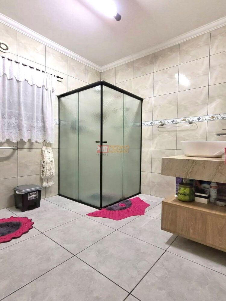 Casa à venda com 2 quartos, 140m² - Foto 10