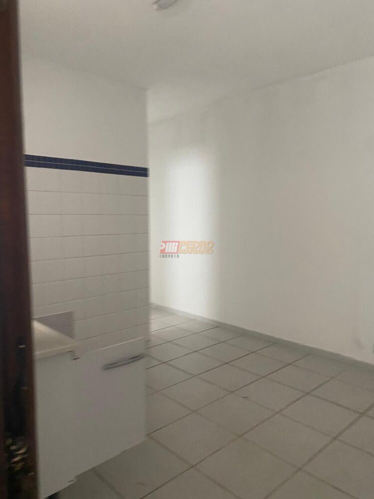 Casa para alugar com 1 quarto, 50m² - Foto 4