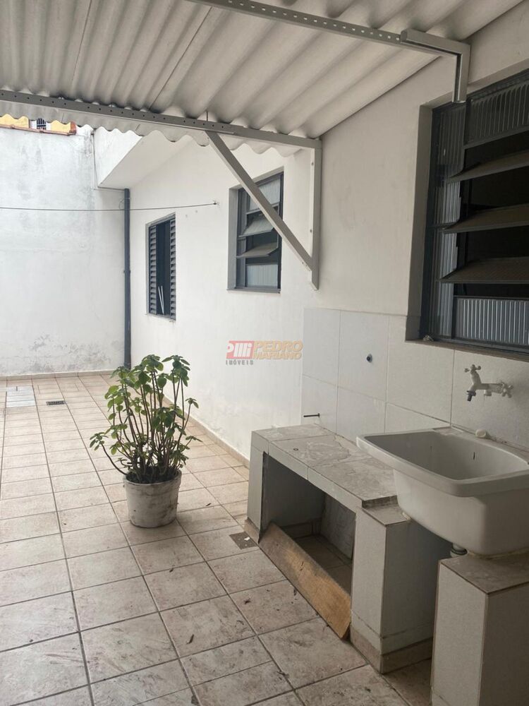 Casa para alugar com 1 quarto, 50m² - Foto 8
