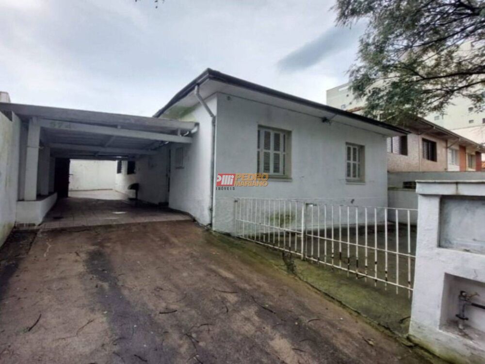 Casa, 1 quarto, 206 m² - Foto 3
