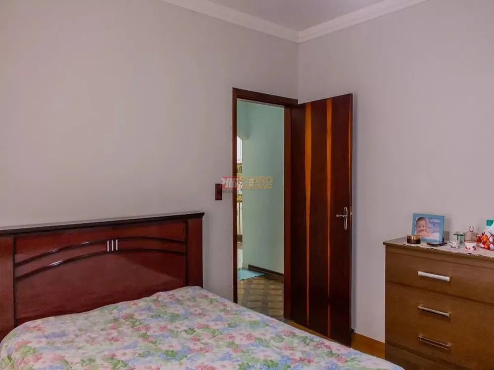 Casa, 3 quartos, 315 m² - Foto 4