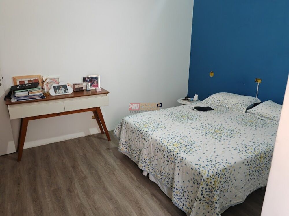 Sobrado, 6 quartos, 381 m² - Foto 1