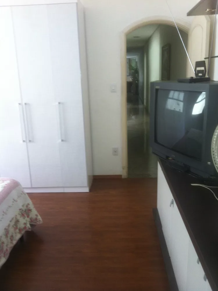 Casa, 3 quartos, 193 m² - Foto 1