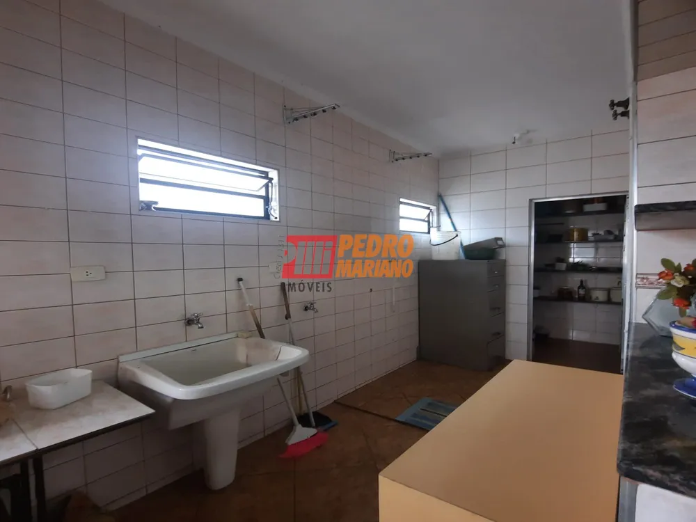Casa, 7 quartos, 333 m² - Foto 9
