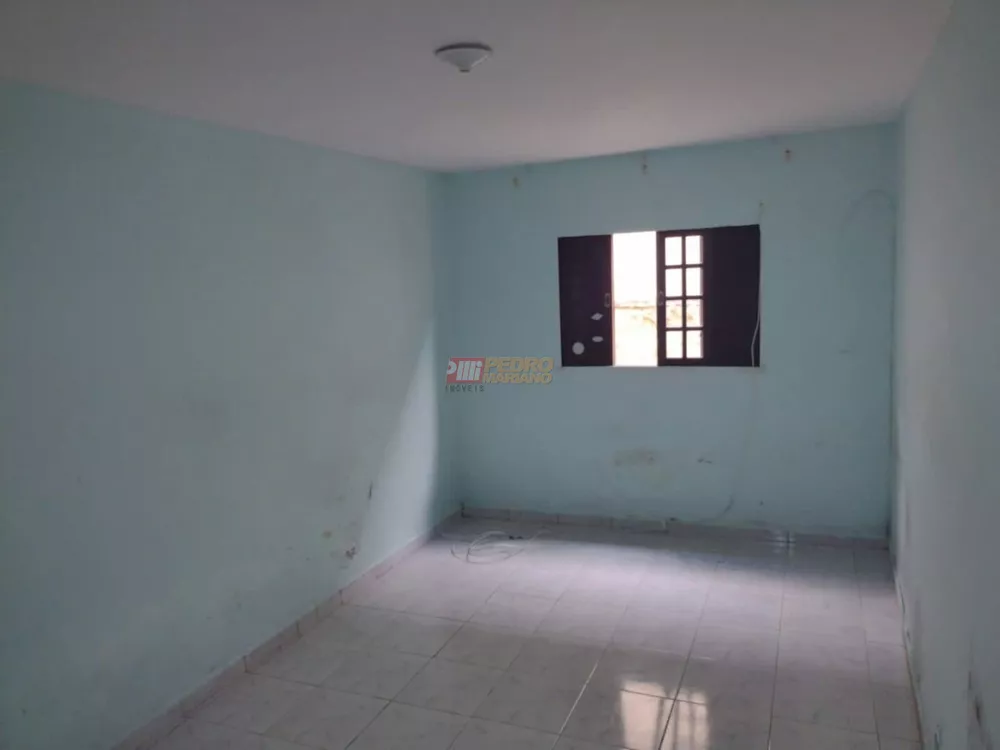 Casa, 5 quartos, 231 m² - Foto 4