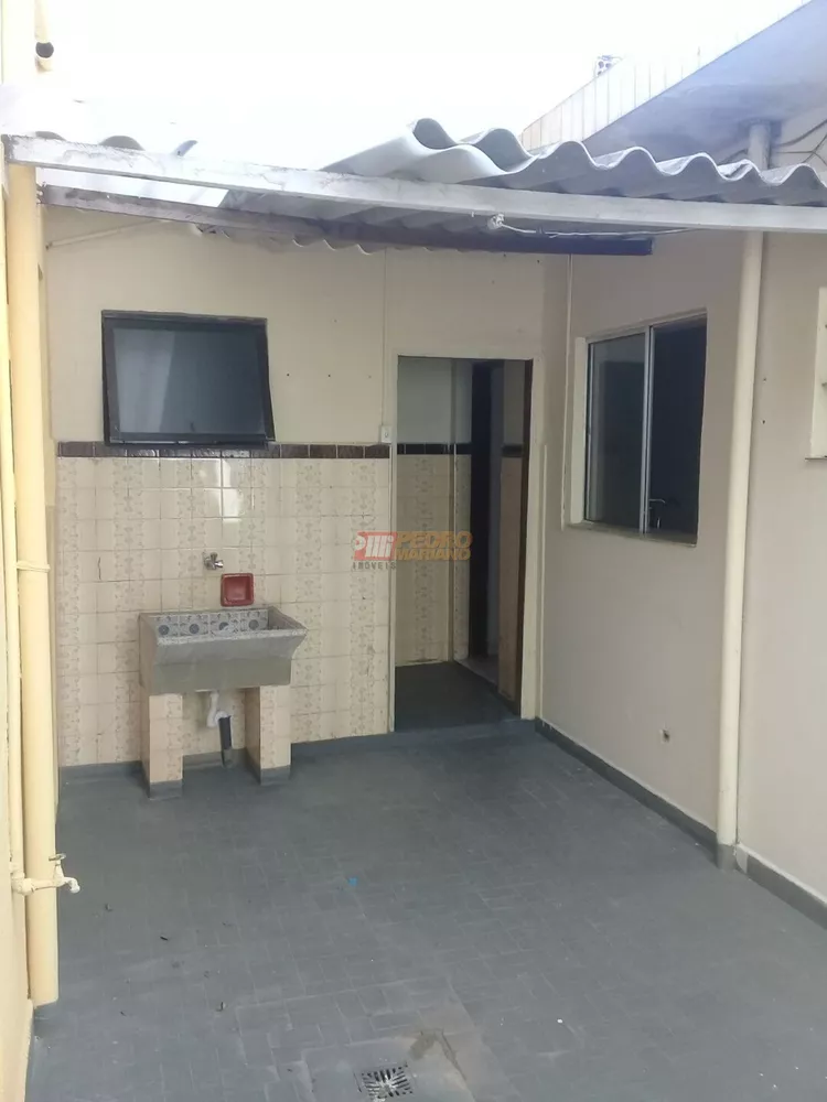 Casa, 5 quartos, 231 m² - Foto 12