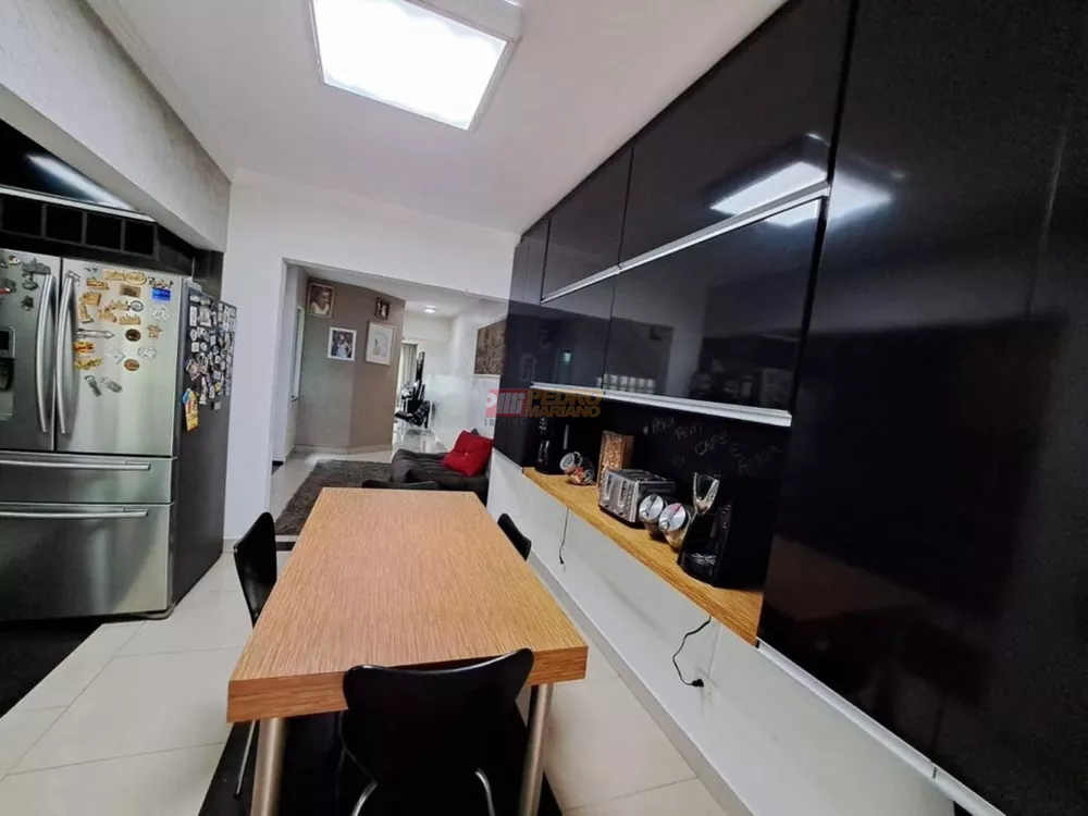 Sobrado, 4 quartos, 210 m² - Foto 22