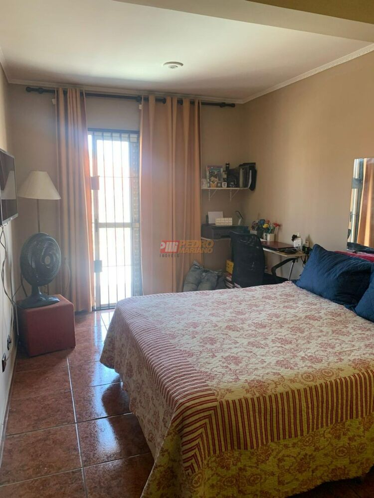 Sobrado à venda com 4 quartos, 201m² - Foto 5