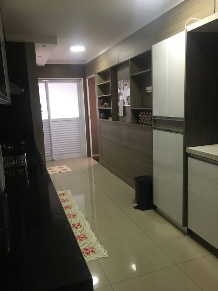 Apartamento à venda com 3 quartos, 124m² - Foto 9