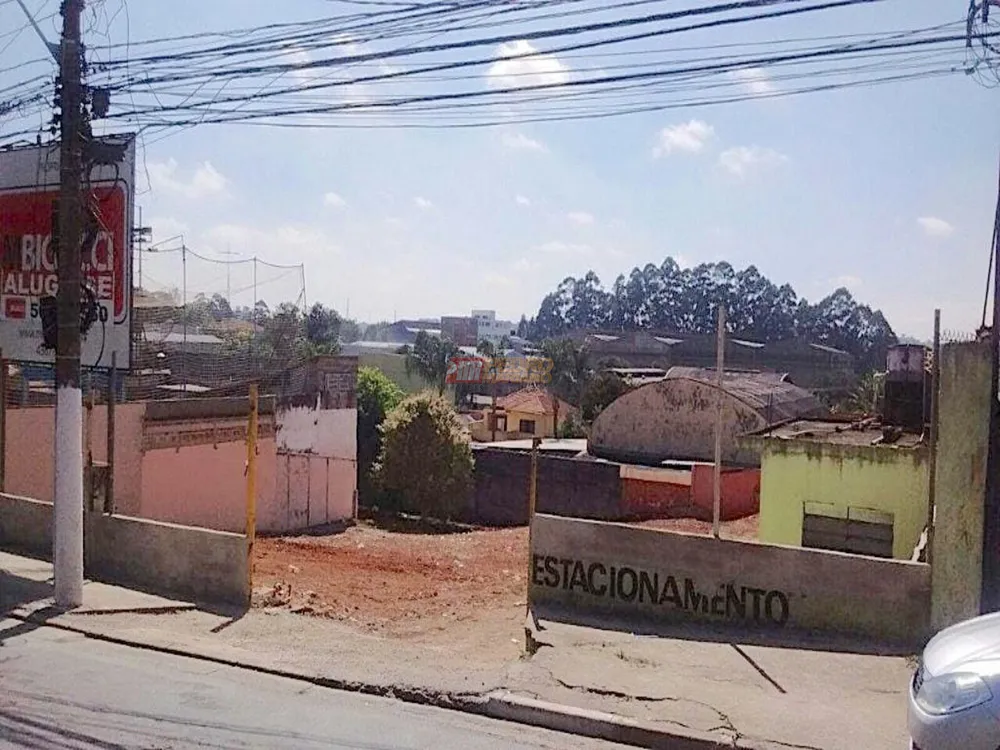 Loteamento e Condomínio, 1762 m² - Foto 1