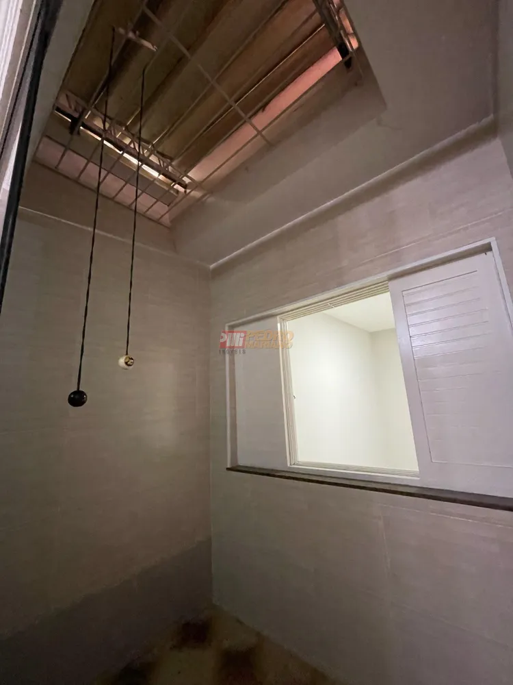 Casa, 4 quartos, 257 m² - Foto 8
