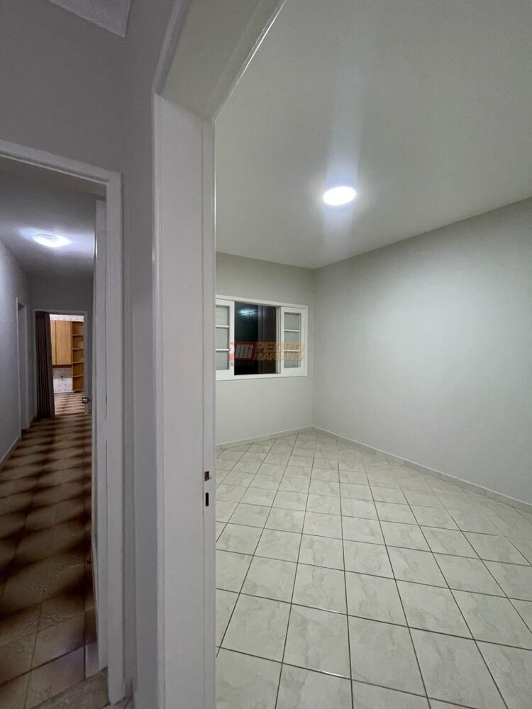 Casa, 4 quartos, 257 m² - Foto 3