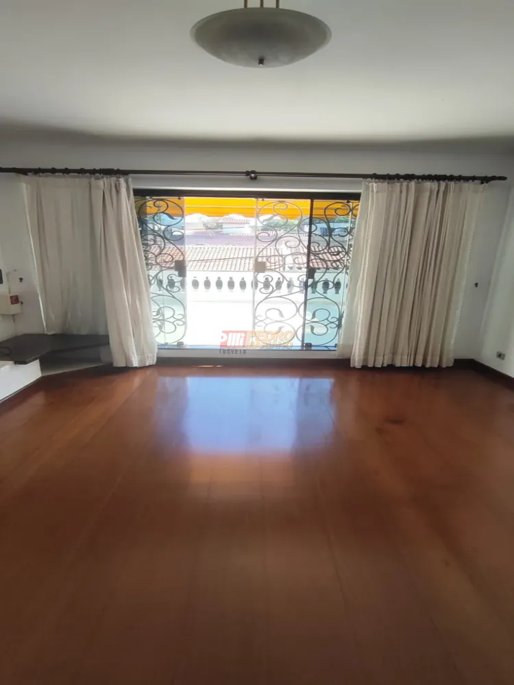 Sobrado, 3 quartos, 225 m² - Foto 1