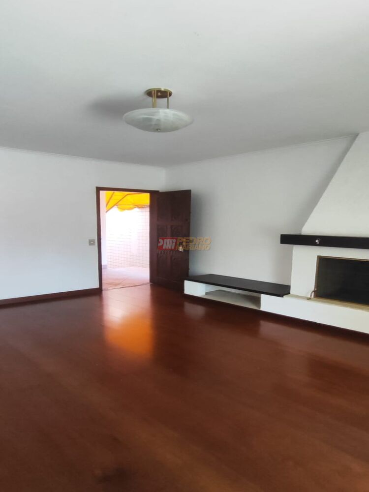 Sobrado, 3 quartos, 225 m² - Foto 1