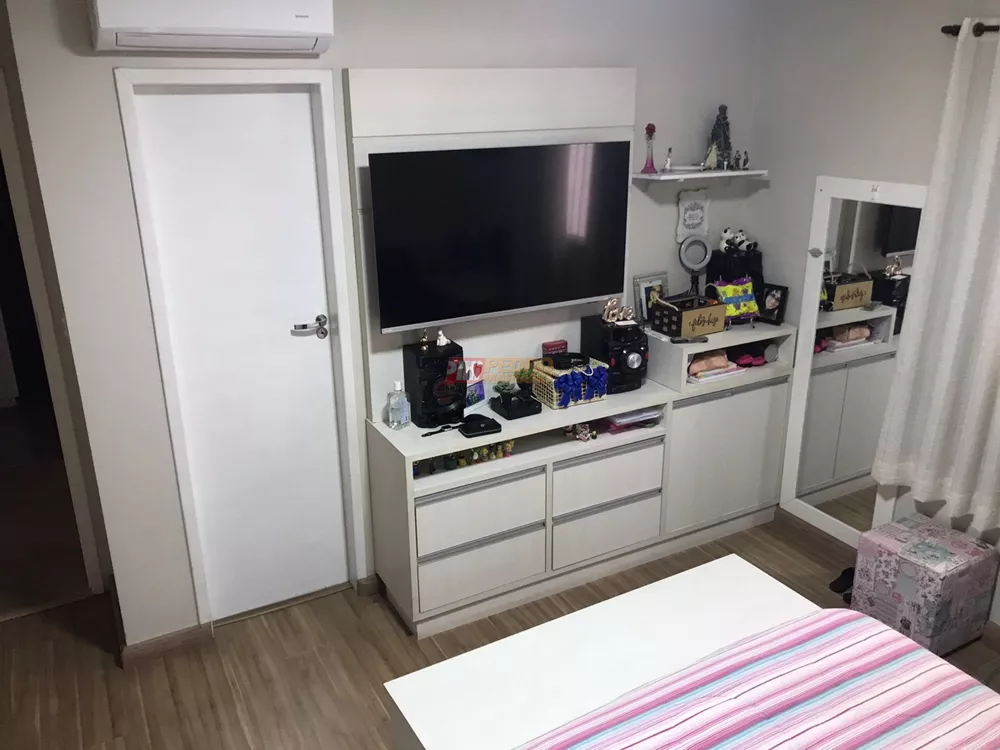 Casa, 4 quartos, 300 m² - Foto 9