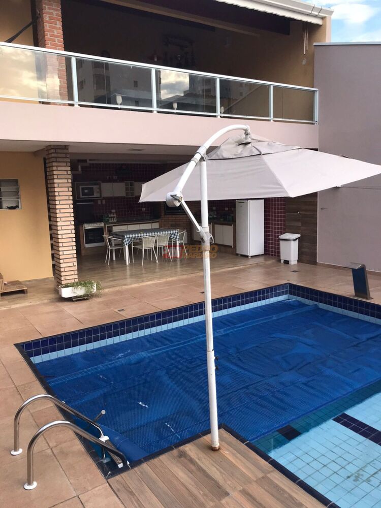 Casa, 4 quartos, 300 m² - Foto 3