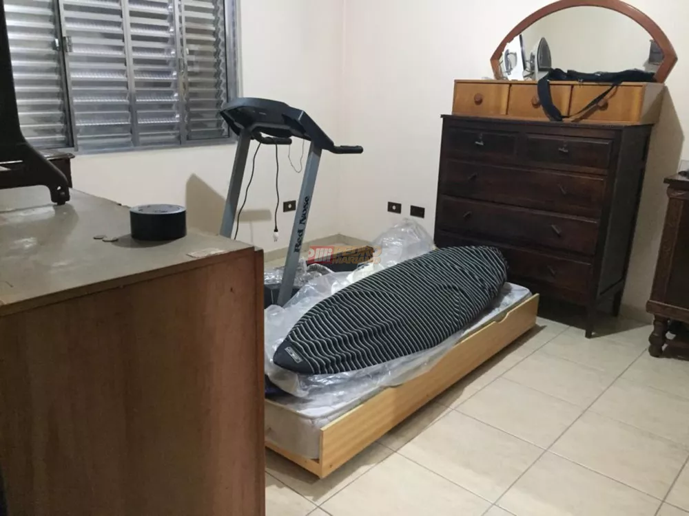 Casa, 4 quartos, 208 m² - Foto 1