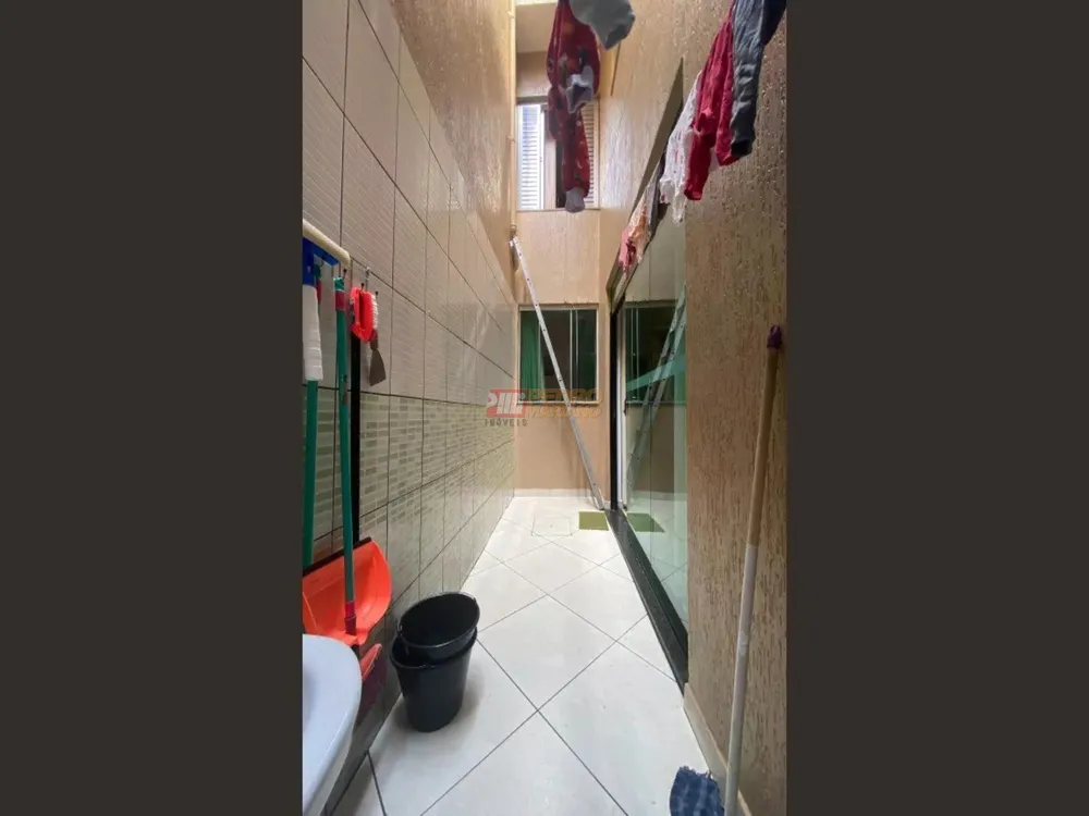 Sobrado, 5 quartos, 269 m² - Foto 2