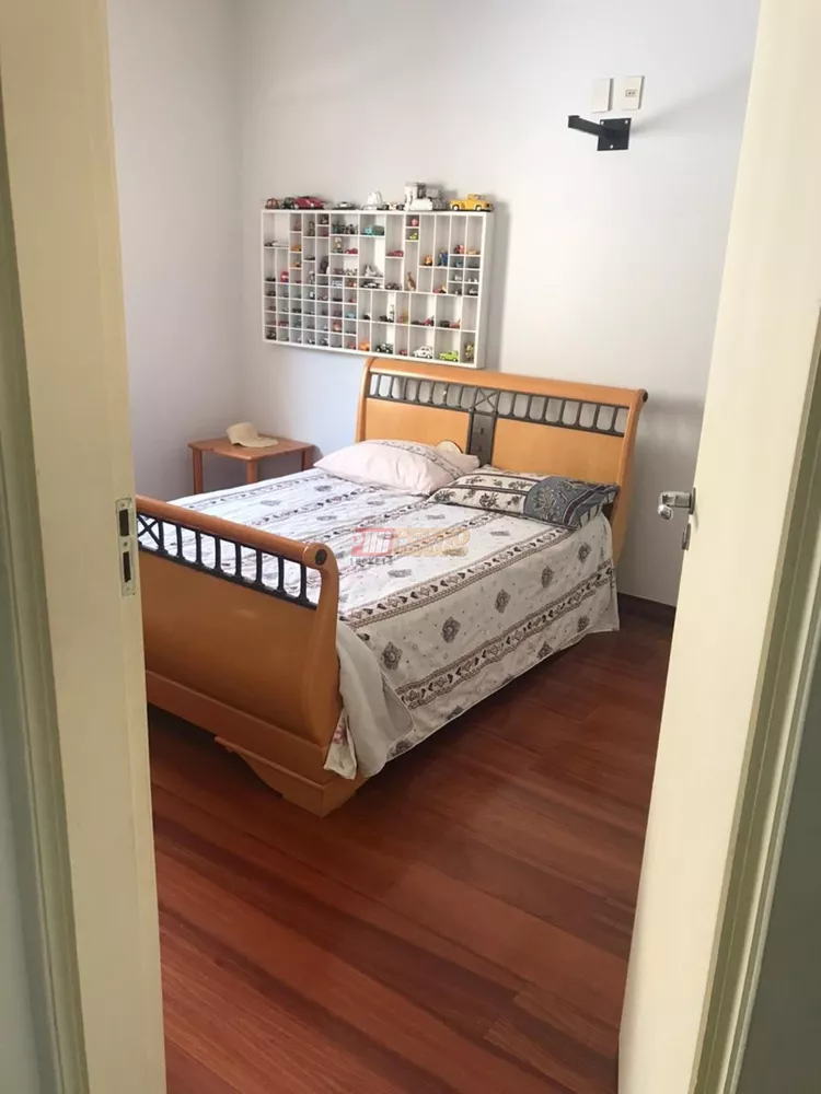 Sobrado, 3 quartos, 218 m² - Foto 2