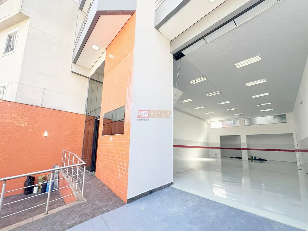 Depósito-Galpão, 601 m² - Foto 1
