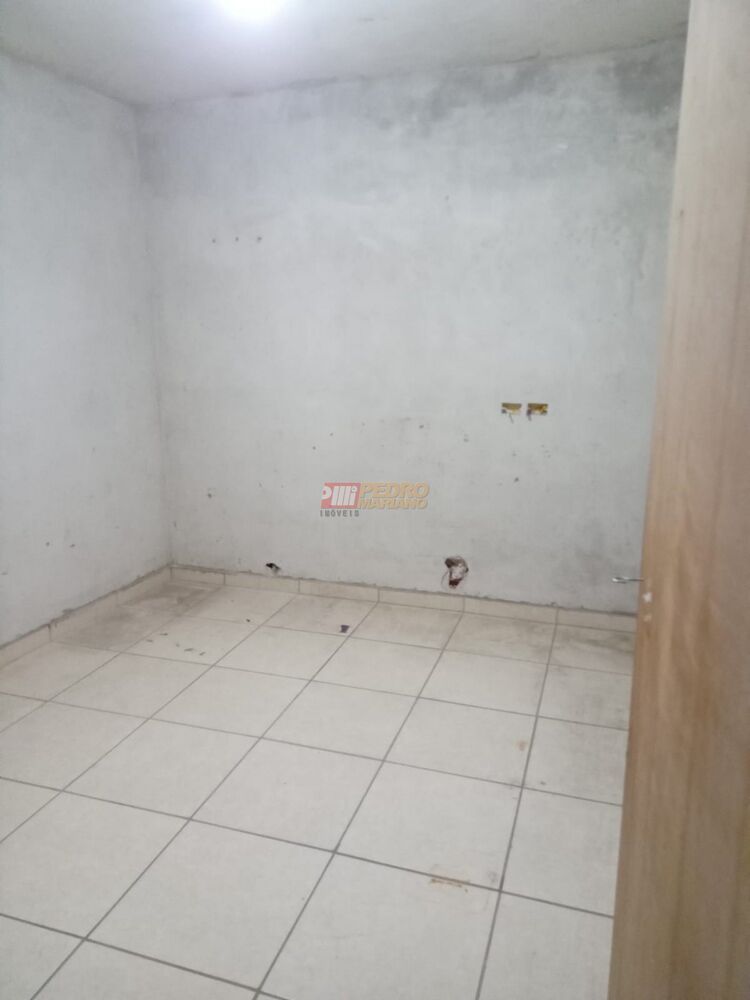 Sobrado à venda com 6 quartos, 299m² - Foto 7