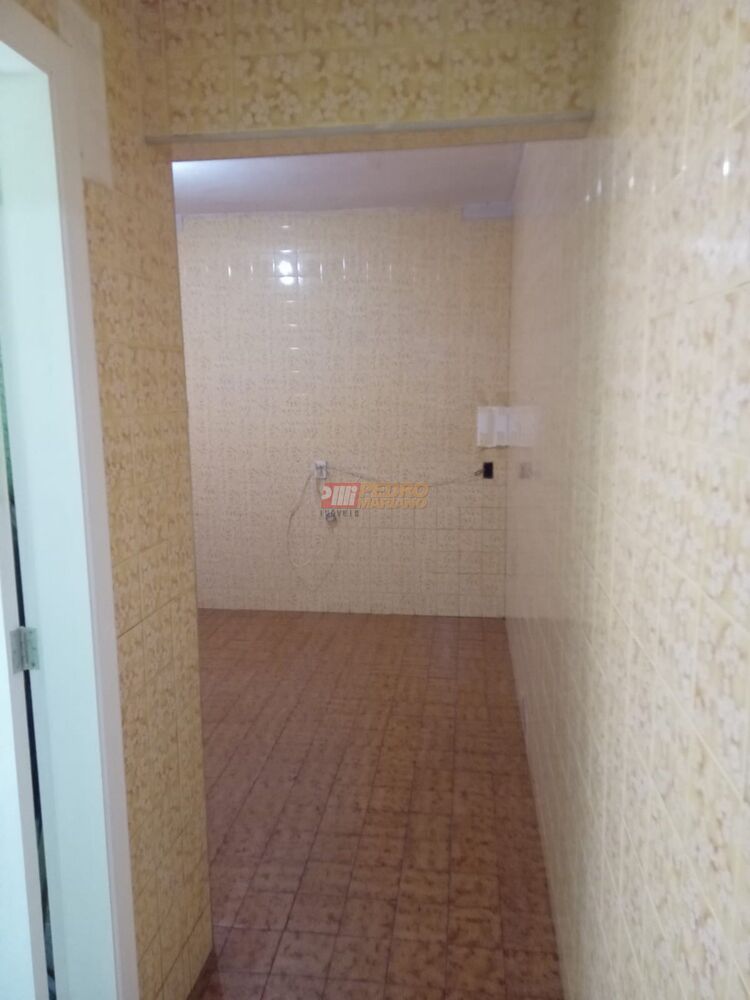 Sobrado à venda com 6 quartos, 299m² - Foto 6