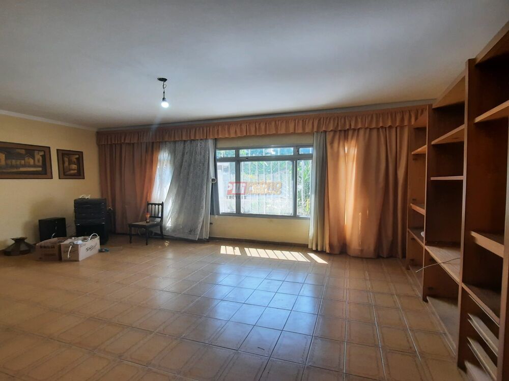 Casa, 2 quartos, 185 m² - Foto 1