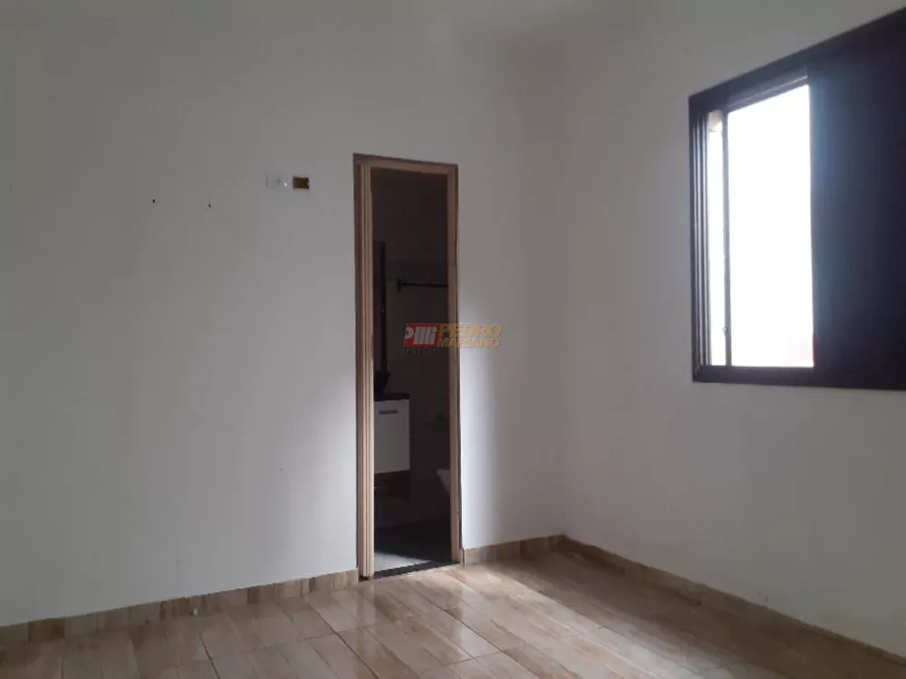 Casa, 4 quartos, 326 m² - Foto 1