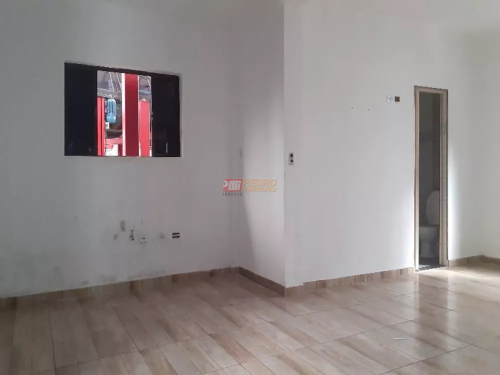 Casa, 4 quartos, 326 m² - Foto 2