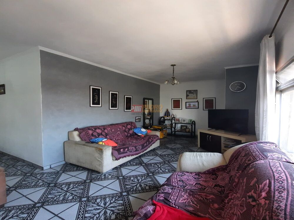 Casa, 3 quartos, 180 m² - Foto 1