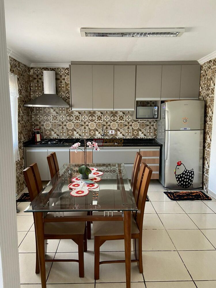 Casa, 3 quartos, 92 m² - Foto 4